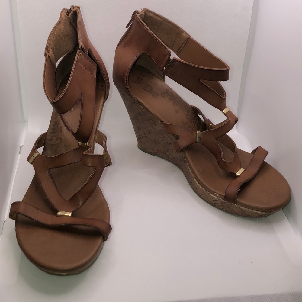 Wedge Sandals Trash by Payless
